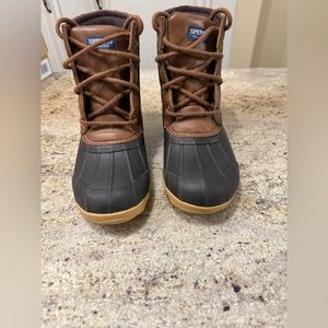 Kids sperry port boot size 2